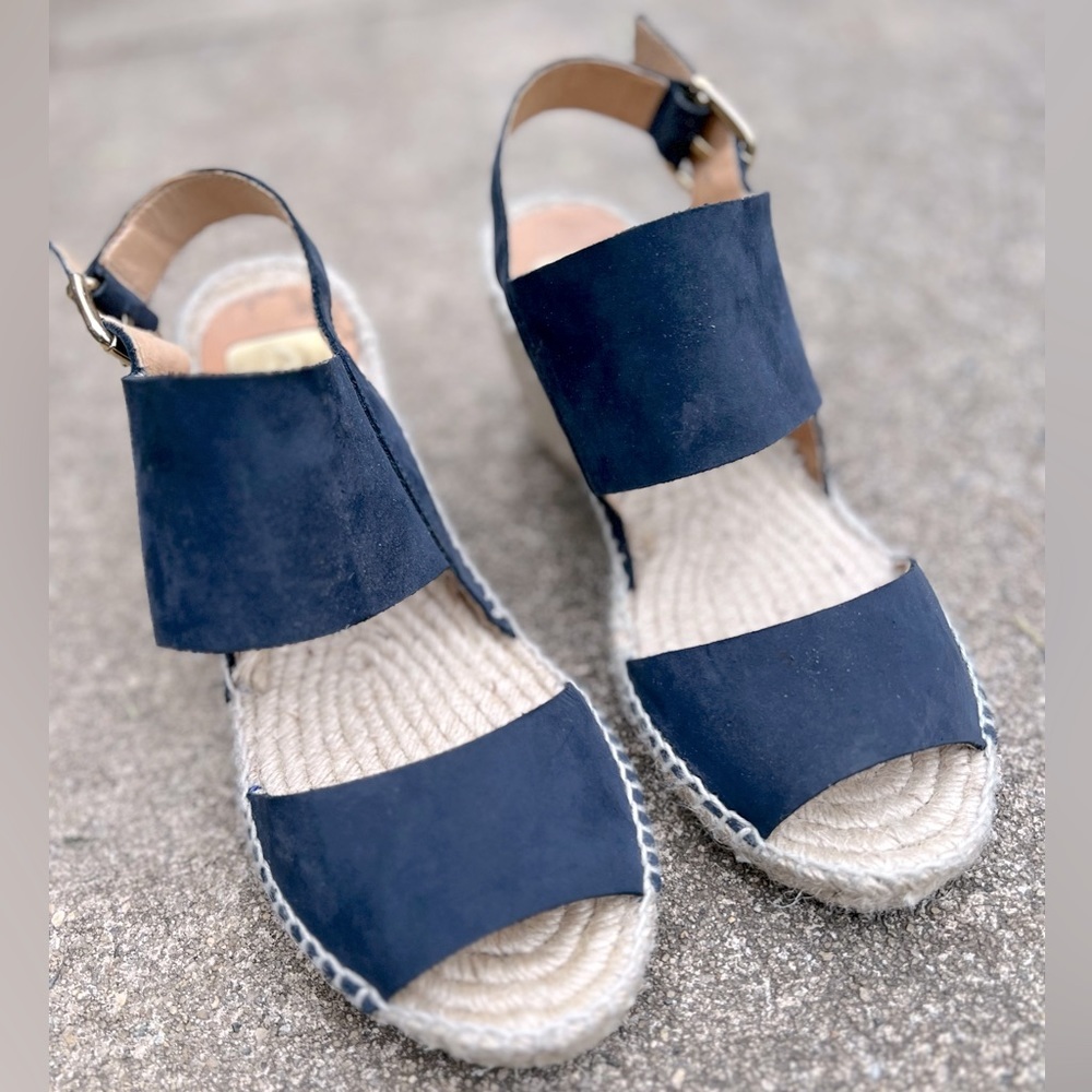 Kanna Sustainable Footwear Wedge Sandals​